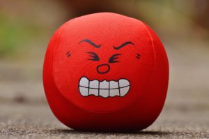 Roter Ball - großer Ärger